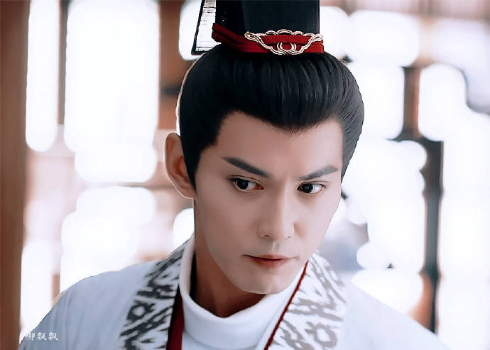 徐正溪长了一双既适合权谋又会爱人的眼睛,徐正溪眼神戏好细节我好爱!