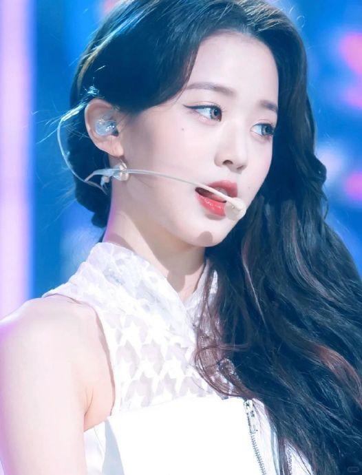 8.张元英98小圆舞台照都是神图!7.赵美延90面姐