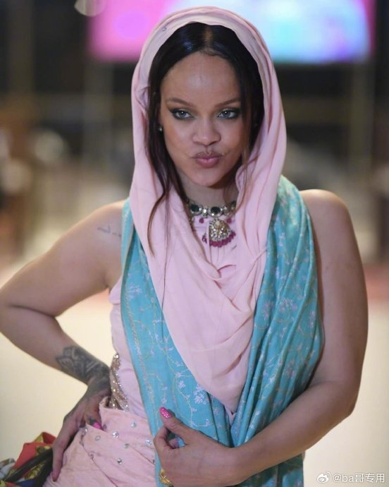 亚洲首富用钞能力,让美妆天后蕾哈娜回归乐坛!