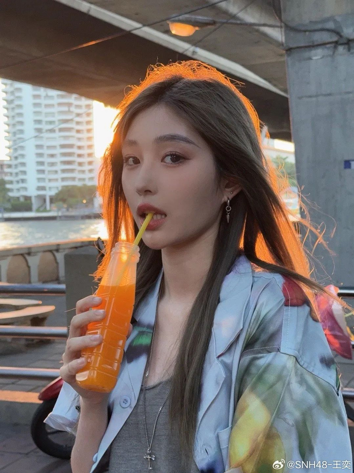 女明星的度假日记|度假风_新浪新闻