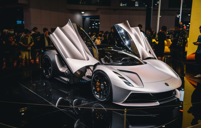 扫码领门票到场有豪礼7日宝安国际会展中心大型车展就等你来