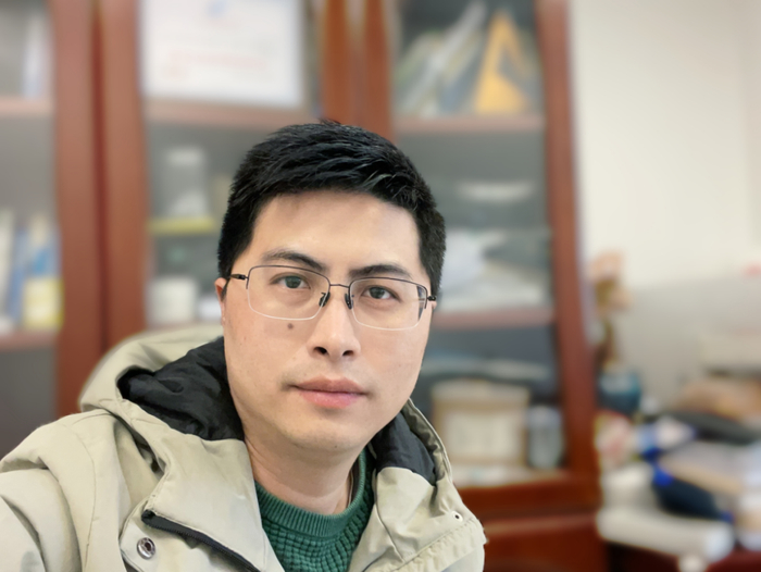 科学家开发新型自增强质子交换膜质子传导率高达11scm