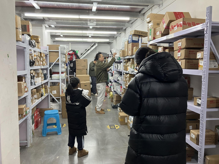 陈富红现在是一名驿站老板