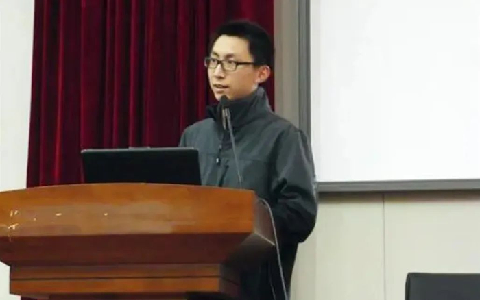 亲眼目睹一个孩子变废的全过程,我才明白:父母什么嘴,孩子什么命|刘路|刘耀华|苹果|数学|成绩_新浪新闻