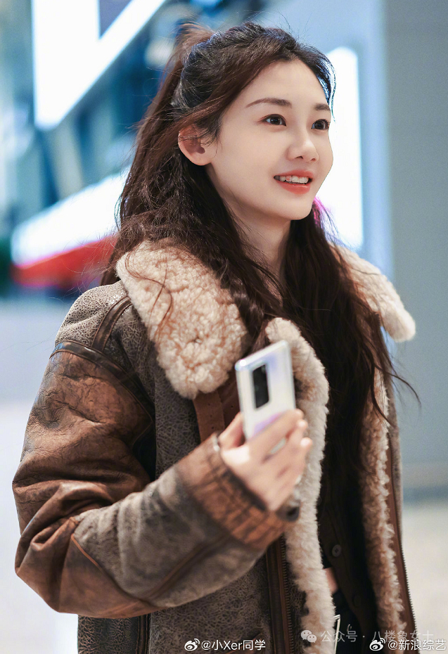 钟楚曦|苗苗|芳华_新浪新闻