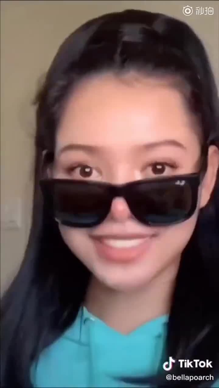 最近tiktok上一位爆红的小姐姐