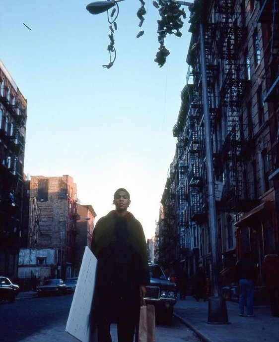 由美国艺术家jean michel basquiat主演的《downtown 81》|downtown