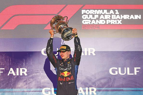             维斯塔潘夺冠无悬念          