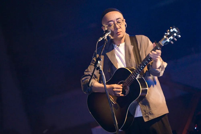 今天,这首歌刷爆朋友圈|张玮玮|米店_新浪新闻