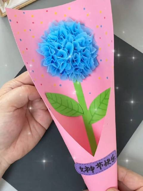 三八女神节要到了用家里的口罩来做漂亮的花束