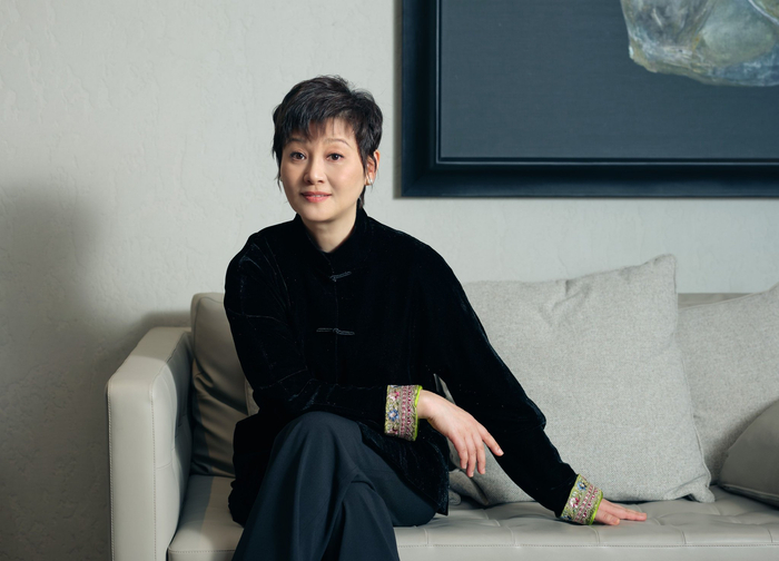 徐帆说，人生要有取舍，如果总想着去追求成功、名利，那就连去超市和菜市场的机会都没有了。  新京报记者 郭延冰 摄