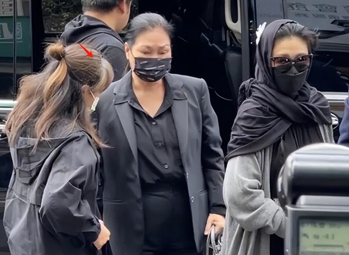 大s抢风头被骂!