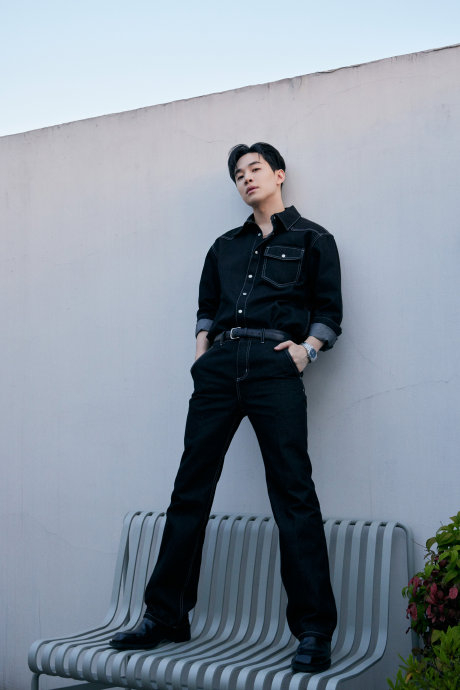 sexy man说这些 这全身照谁看不迷糊|刘宪华|全身|身材_新浪新闻