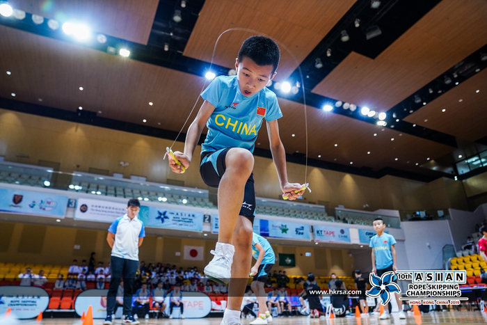 中国队选手参加2019年在中国香港举办的亚洲跳绳锦标赛。  受访者供图