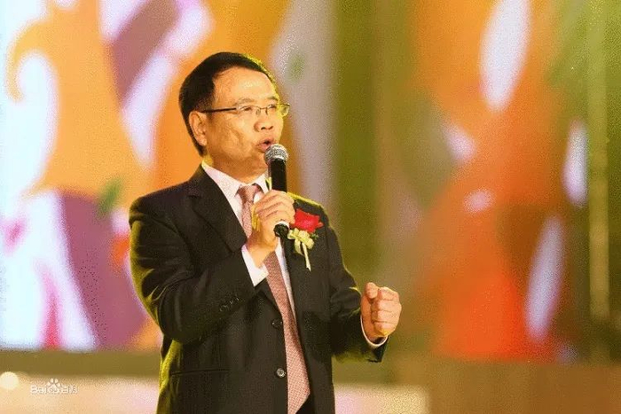 百丽原CEO盛百椒