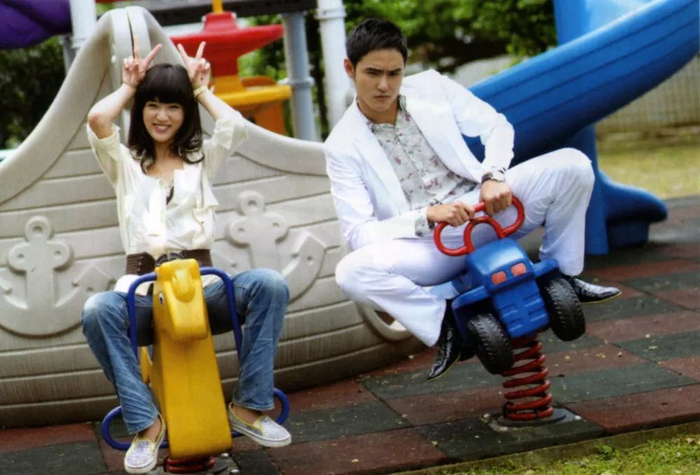 ▲由陈乔恩（左）、阮经天主演的《命中注定我爱你》曾打破台湾偶像剧收视纪录。