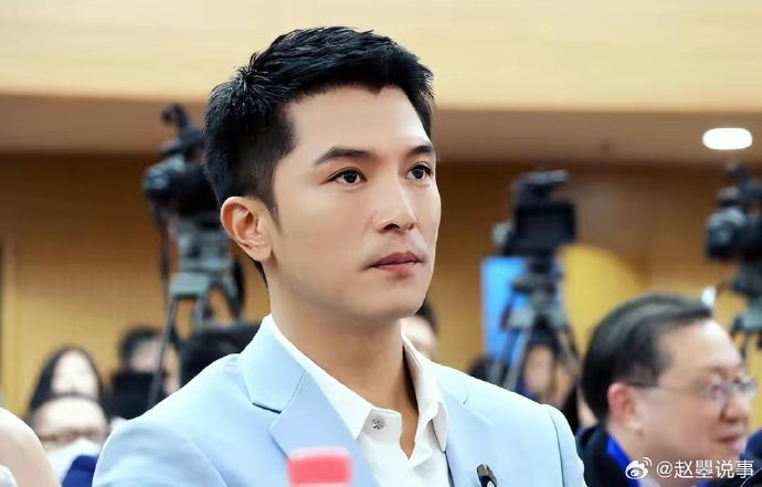 邱泽,一位集英勇与魅力于一身的男子汉……|邱泽|杨丞琳|陈乔恩_新浪