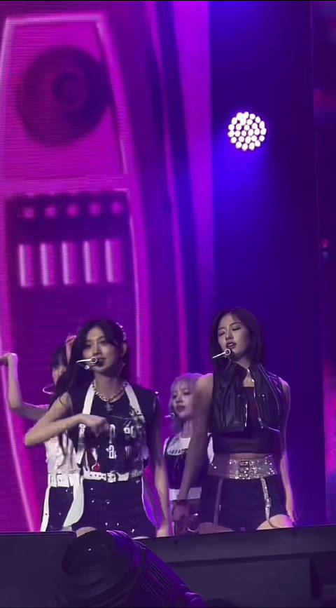 被baddie小猫拿下firstblood