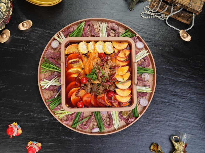 蜀食火通宝火锅母公司成都鼎味丰餐饮管理有限公司