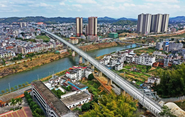 5小时|梅州市|广州市_新浪新闻