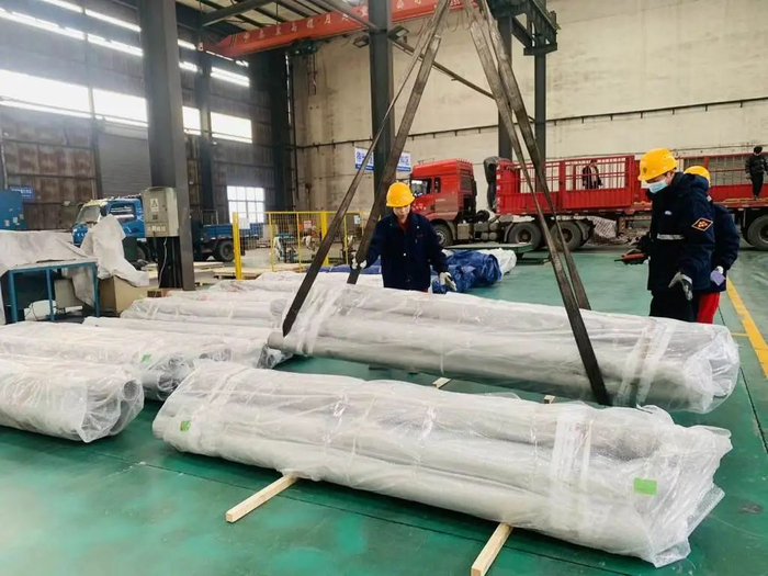 2月29日拍摄的秦皇岛核诚镍业有限公司生产车间。河北日报通讯员 李艳美摄
