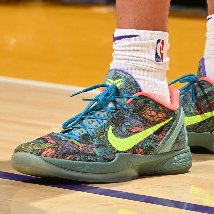 ow/kentsmithphoto/gwephoto/meganbriggsphoto/suns/lakers/rockets