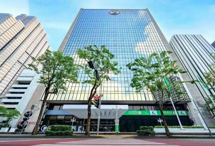 曼谷,那时刚从英国金融工程研究生毕业,入职了泰国第一大银行——盘谷