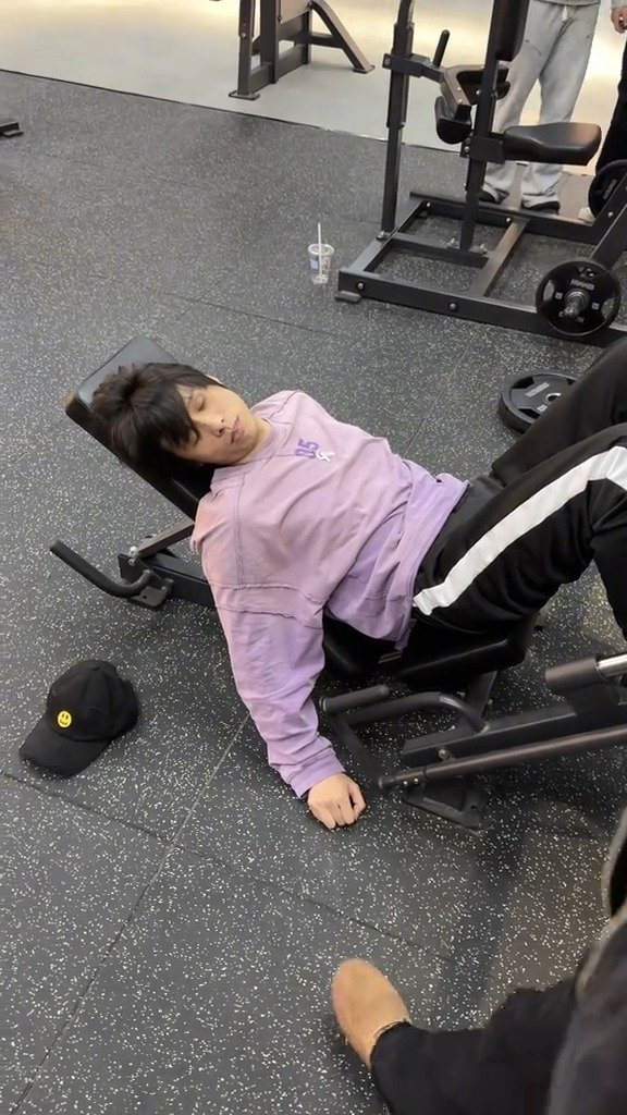 当法老来到杨和苏的健身房,《健将》非官方mv来了!__财经头条