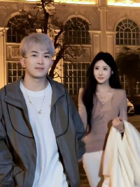 爱仔仔表白媳妇李嘉欣从未虚情假意