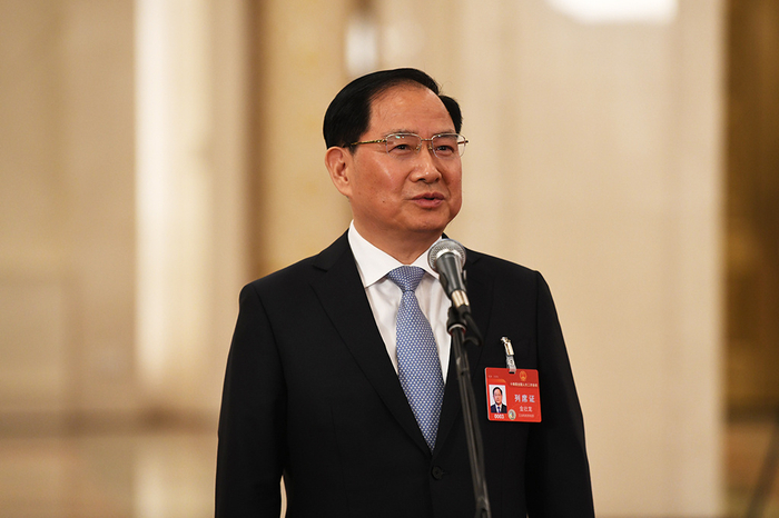 工业和信息化部部长金壮龙接受采访|金壮龙|工业和信息化部|部长_新浪