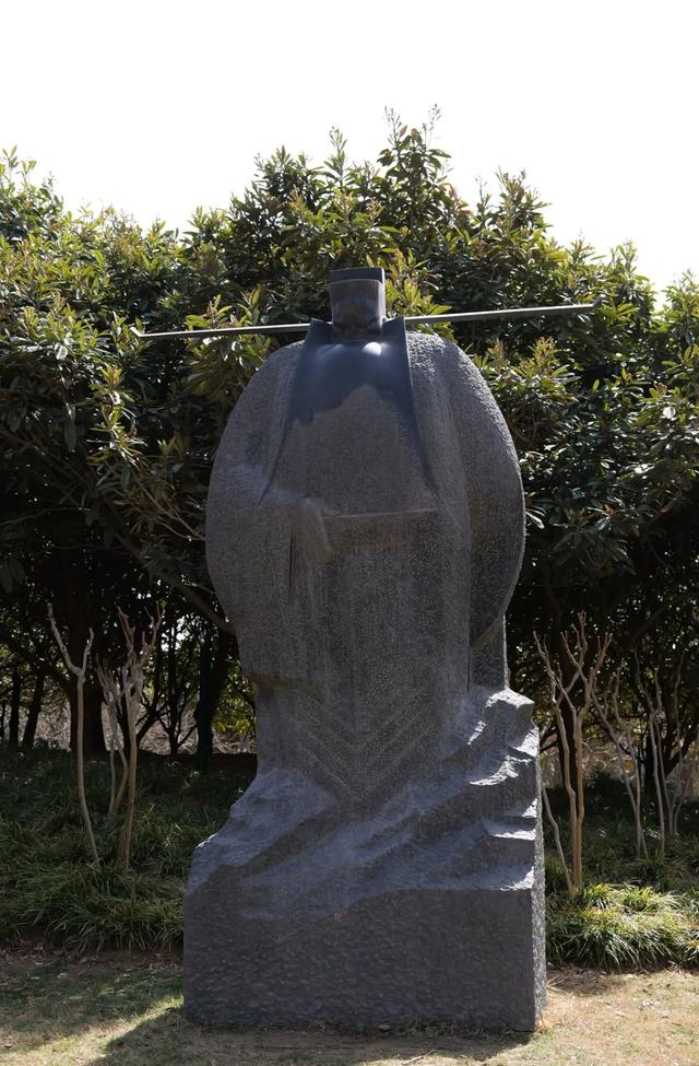 在郑州雕塑公园除了打卡拍照还能做什么