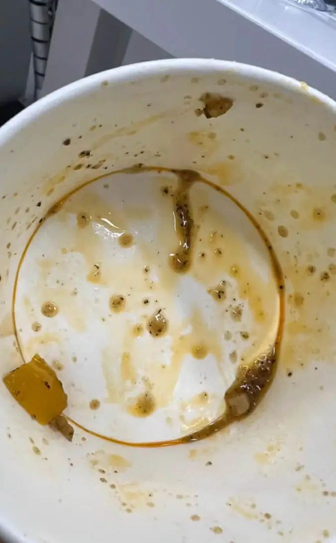 "沙拉被做成盖浇饭",北京白领们快把这家轻食吃成「东北盒饭」了__财