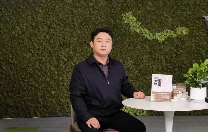 代表委员和中小企业共话海量快递包装怎么办