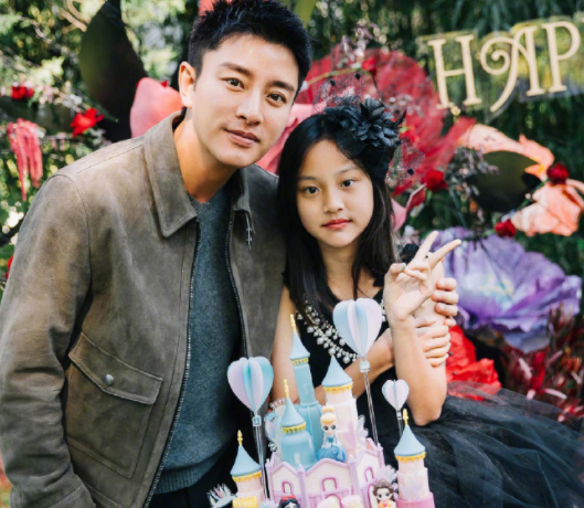王一博被阮经天拉踩?柳岩在浪姐是透明人?张纪中又生孩子?
