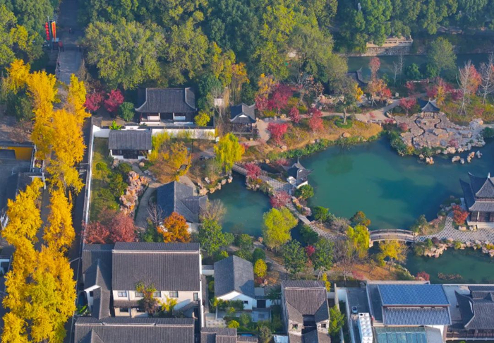 阙明芬摄(视觉苏州供图)拥翠山庄建于清光绪年间,面积约一亩略余,是