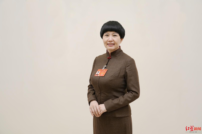 全国人大代表刘希娅:将自媒体制造教育焦虑的相关内容纳入管理范围|自