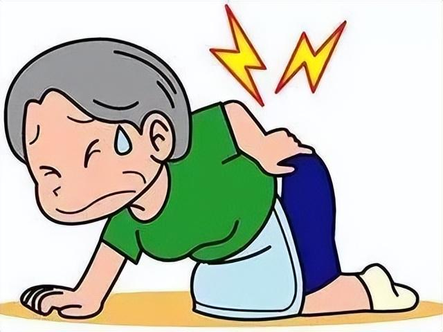 医生骨头里打水泥针为103岁老人解痛撑腰