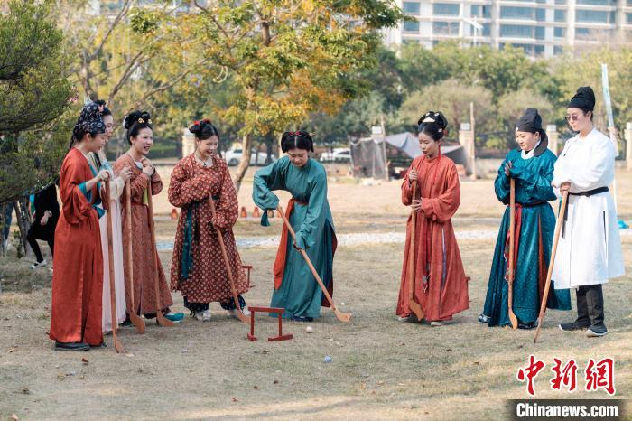 中国非遗传承"她力量"海外圈粉|抖音|非遗|孙昱_新浪新闻