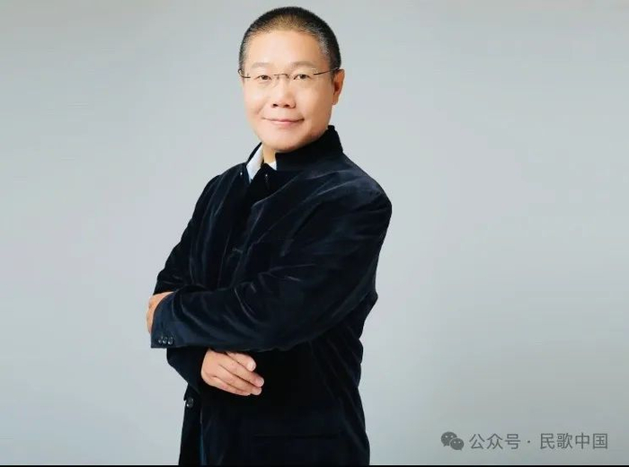 关于曲作者朝乐蒙,国家一级作曲家,北京儿童艺术剧院院长,全军艺术