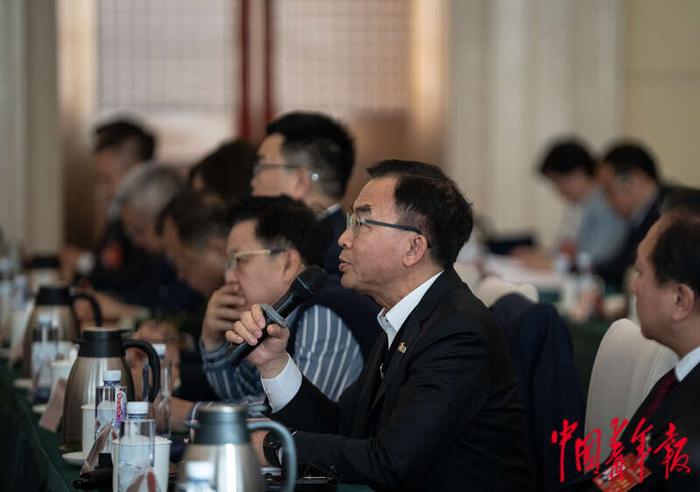 关注青少年心理健康|心理健康|北京市|李峥_新浪新闻