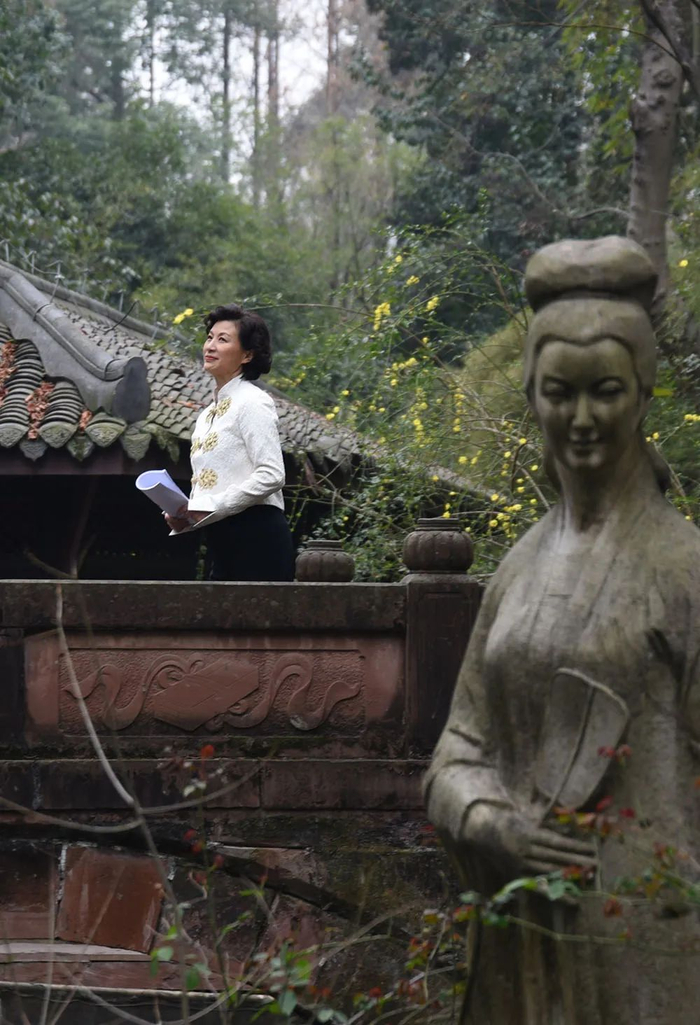 不要低估一千年前的伟大女性:她,苏轼的母亲|苏母|董凡|苏洵_新浪新闻