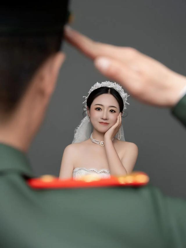 我的老婆感谢你为了这个家付出了自己宝贵的青春心中深深的爱意不曾向