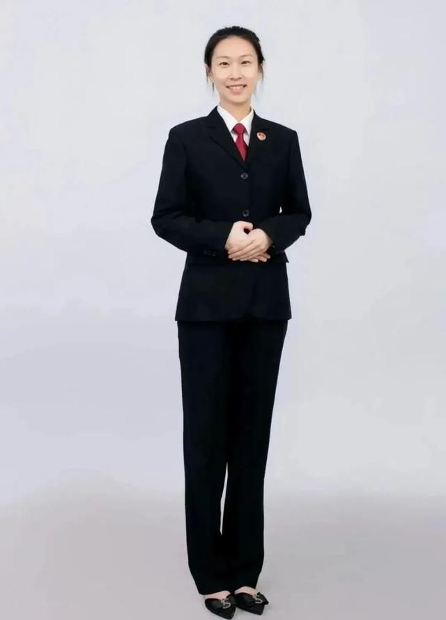 三八节,愿百张女干警的笑脸温暖你的春天|笑脸|笑容|干警_新浪新闻