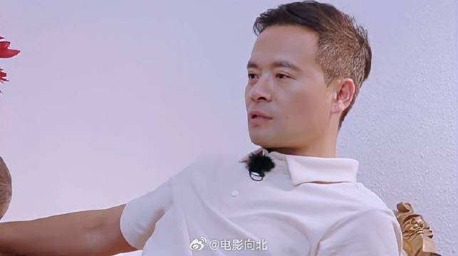 林大厨即将离队,众人开会现场气氛尴尬,林哥满脸无奈!