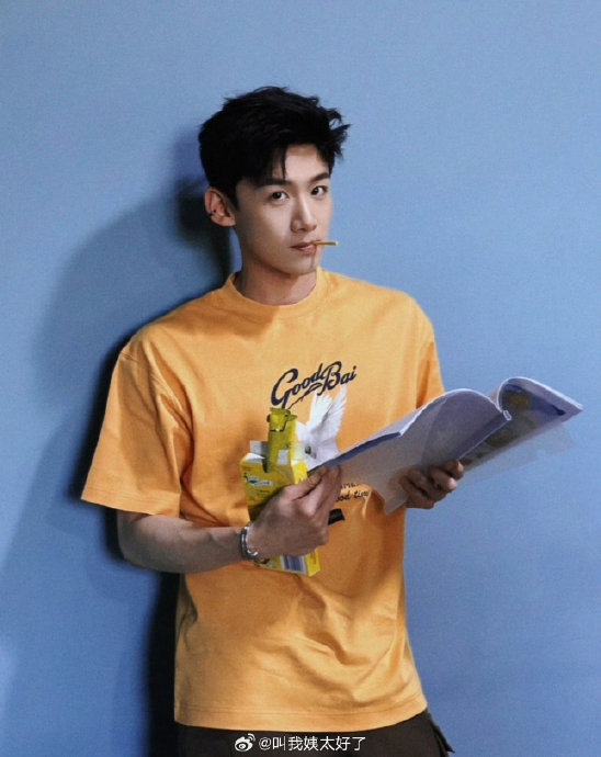 有网友说白敬亭现在算是内娱90生里的扛把子……|敬亭|说白|扛把子