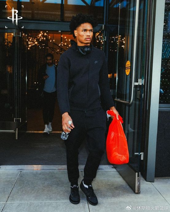 出征开拓者主场摩达中心|开拓者|摩达中心|火箭_新浪新闻