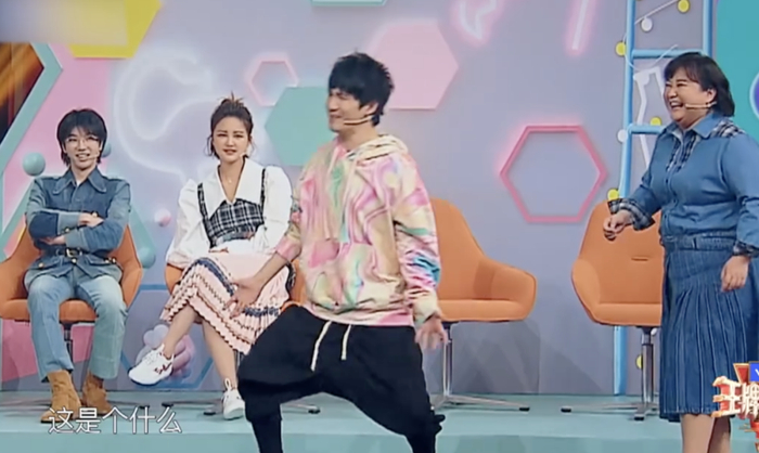 贾玲的眼泪,仅对大张伟可见|贾玲|大张伟_新浪新闻