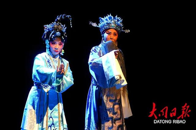 大同大剧院座无虚席新编晋剧历史剧成败萧何精彩上演
