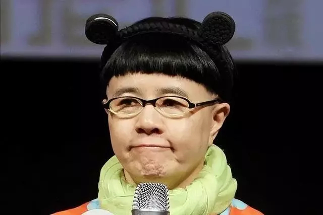 58岁金龟子哽咽落泪!坦言不换发型的真正原因,网友:太意外了!|金龟子|