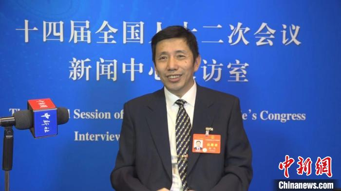 (两会访谈)陈凡:南繁"候鸟"有了硅谷"巢"|硅谷|海南省|全国两会_新浪